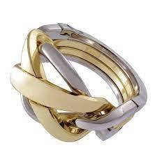 Huzzle Cast - Ring- Metal Puzzle - Level 4, Brain Teaser 8+