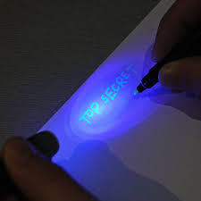 Toy Invisible Ink Pen and UV Light 5+