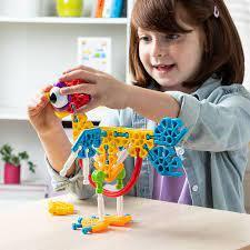 Kid K'NEX Farmin' Friends 61 Piece 20 Model Building Set 3+