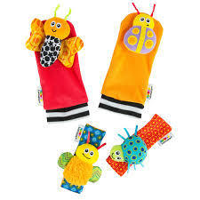 Lamaze Gardenbug Wrist Rattle and Footfinder Set by Tomy 0m+