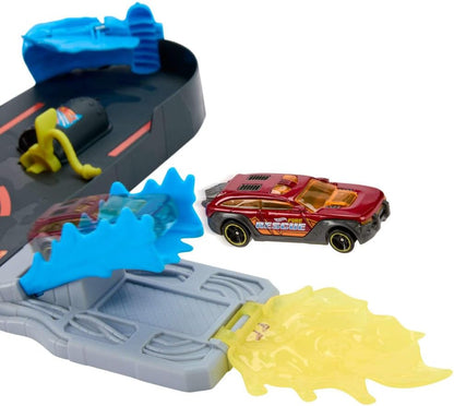 Hot Wheels Super Fire Station Rescue by Mattel 4+