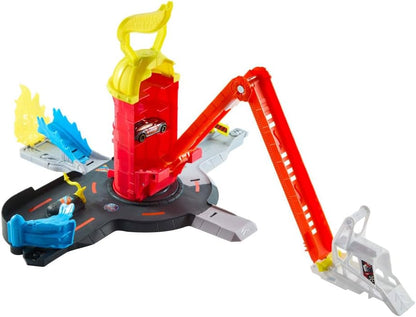 Hot Wheels Super Fire Station Rescue by Mattel 4+