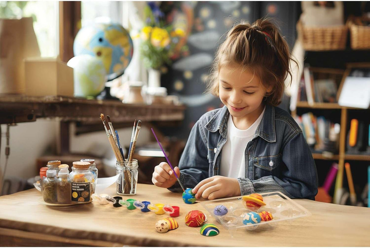 Mould and Paint Solar System Creative Craft Set by 4M 5+