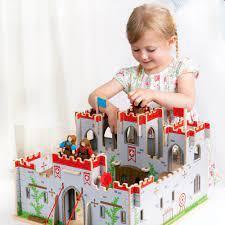 Wooden King George's Castle By Big Jigs Toys JT154 3+