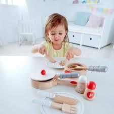 Cook And Serve Pretend Play Se by Hape Toys E3150