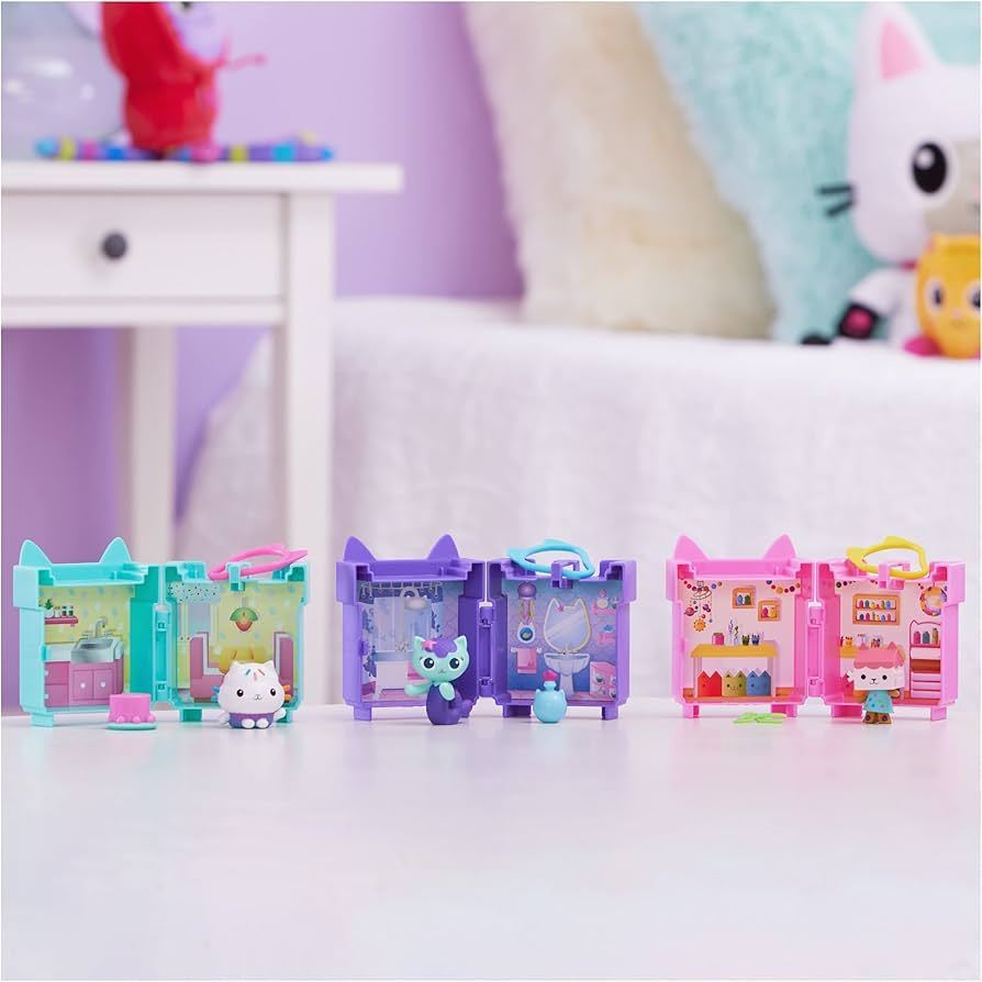 Gabby's Dollhouse Cakey Cat Mini Clip On Playset Blind Pack 3+