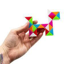 Magic Snake Turn It, Fold It,Twist It, Fidget! 3+