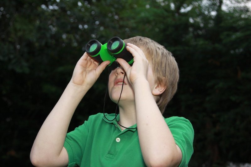 Outdoor Adventure Binoculars by Brainstorm Toys